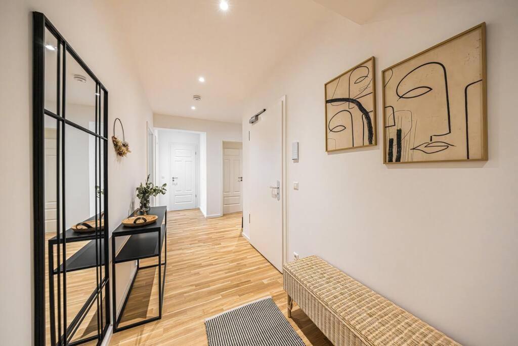 Stylisches Zentrales City-Apartment Mit 2 Balkonen Leipzig Exterior photo